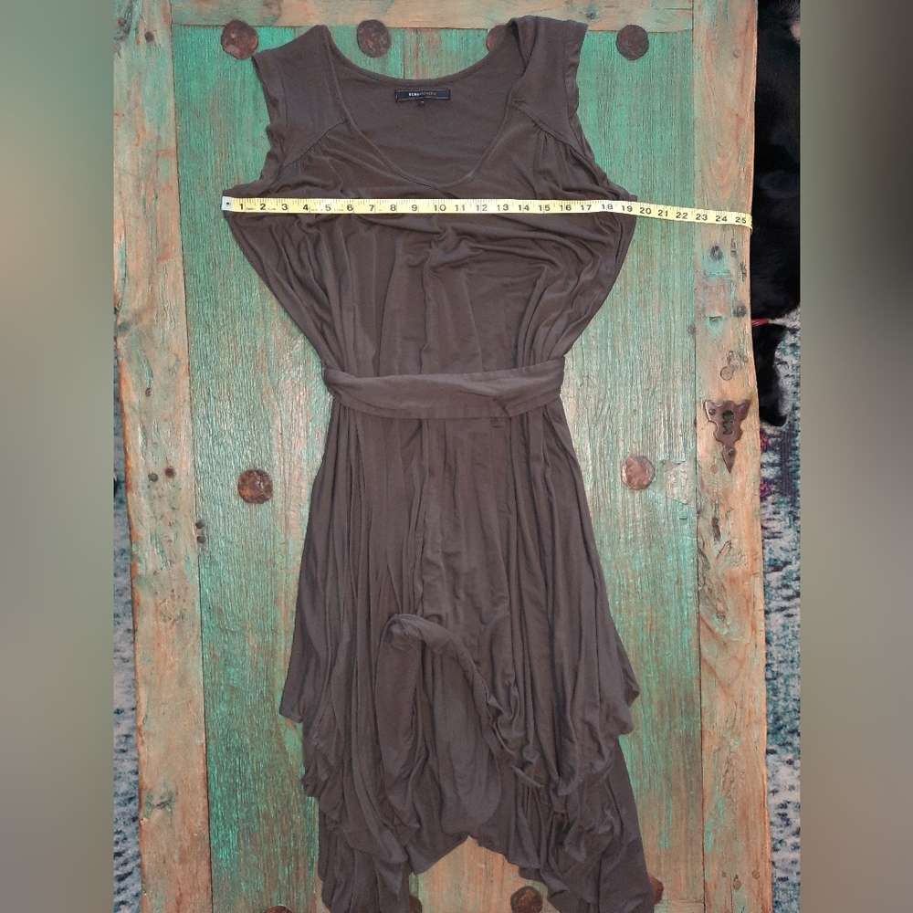 BCBG Maxaria chocolate brown sleeveless V-neck handkerchief hem midi dress EUC - Picture 7 of 8
